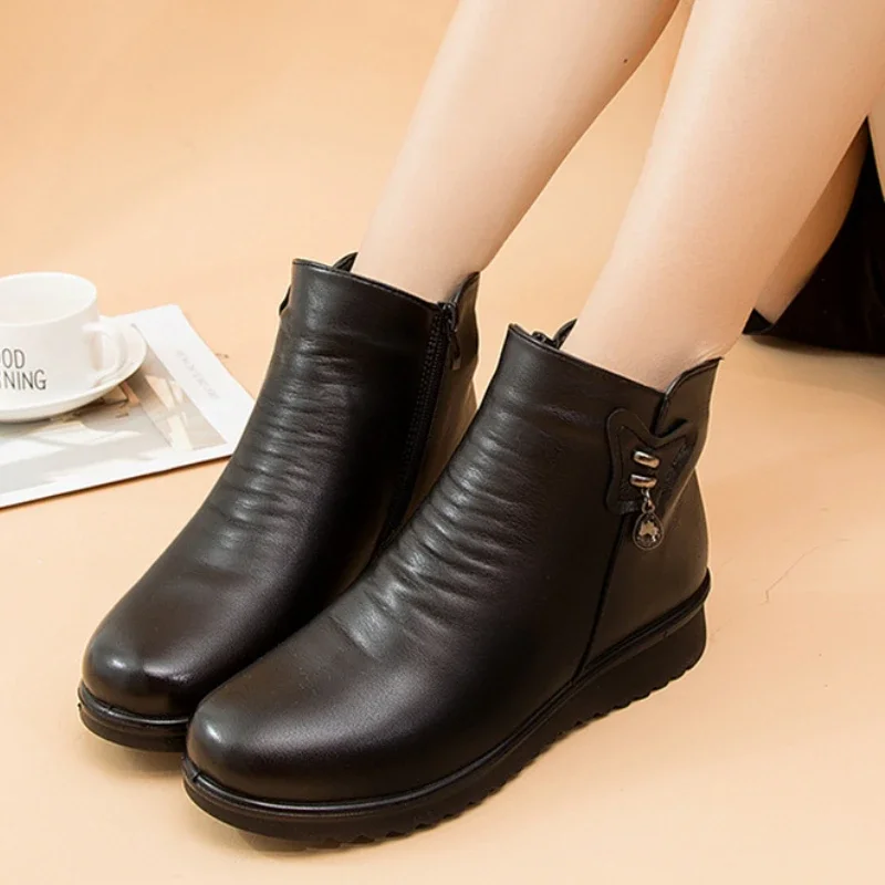 Winter Leather Boots Women's Side Zipper Warm Cotton Shoes Soft
