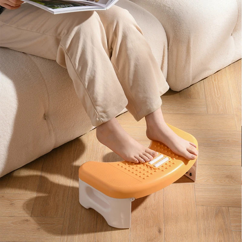 Foldable Portable Footstool Bathroom Squat Toilet Stool Safety and Anti-slip Rest Aid Children's Travel Chair