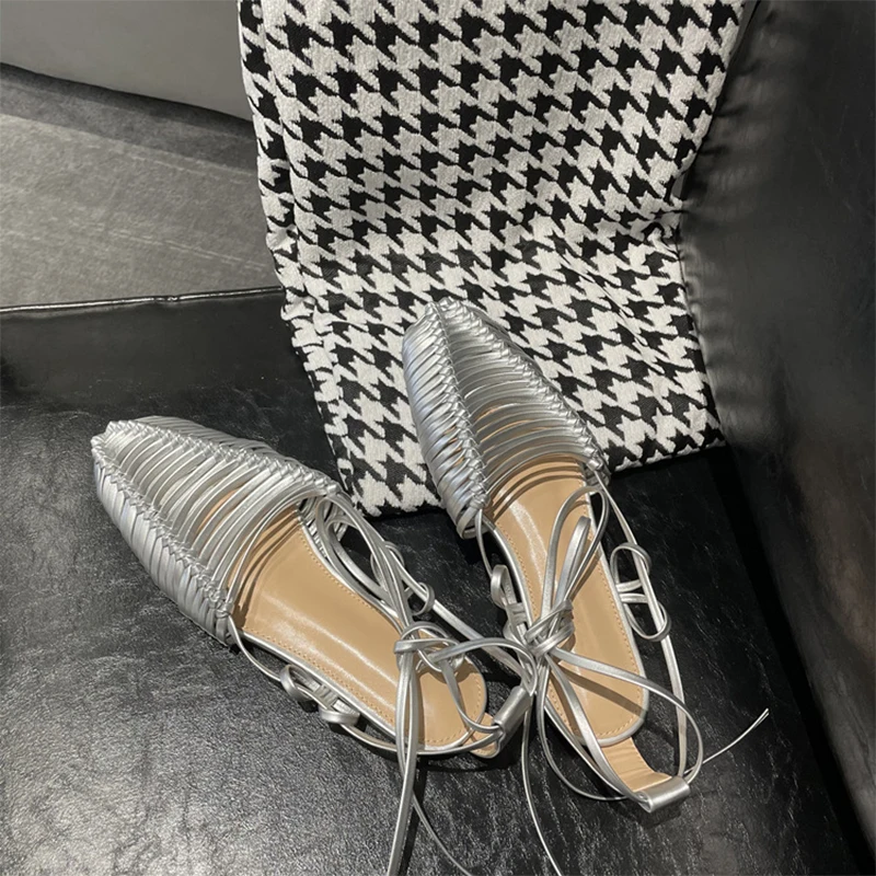 

Новинка лета 2024, женская модель, Вязаные сандалии на плоской подошве, сандалии с ремешком и круглым носком из овчины