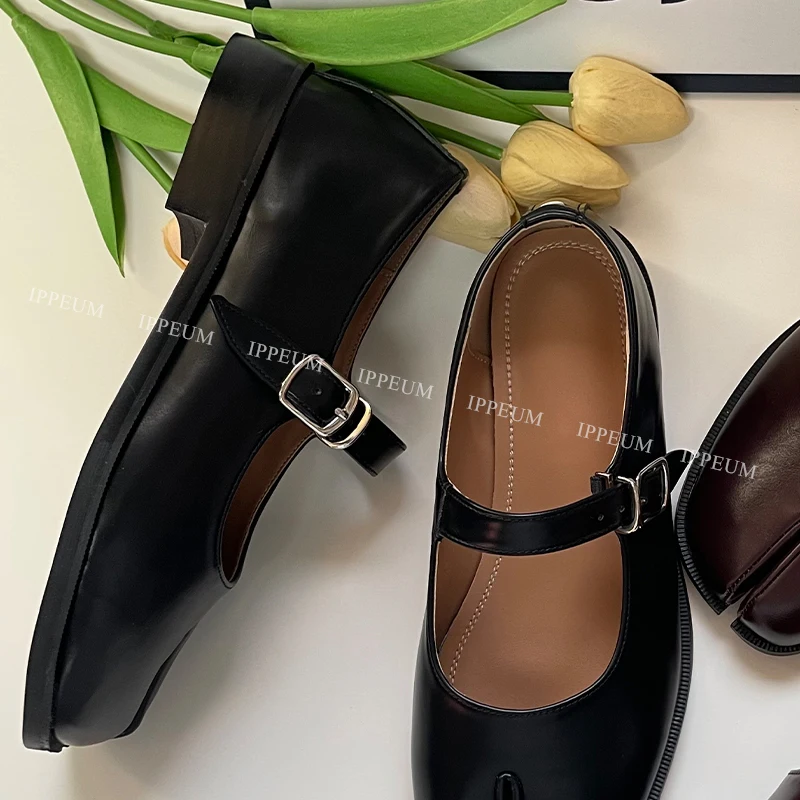 Women Shoes Tabi Flats Split Toe Plus Size