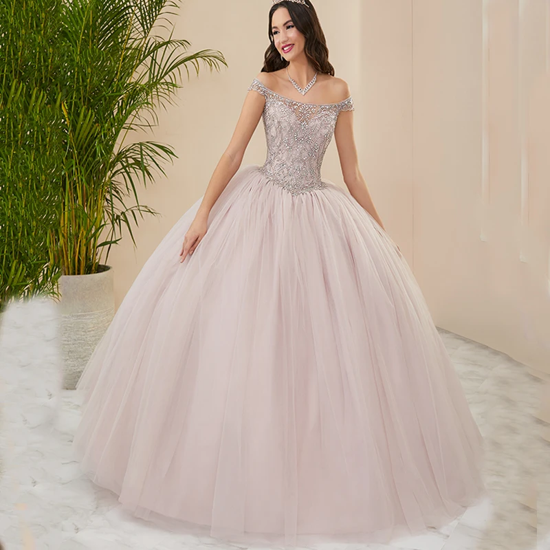 

2023 Beaded Sheer Neck Quinceañeras Dresses Vestidos De 15 Años Quinceanera Birthday Crystal Ball Gown Evening 2023 فساتين