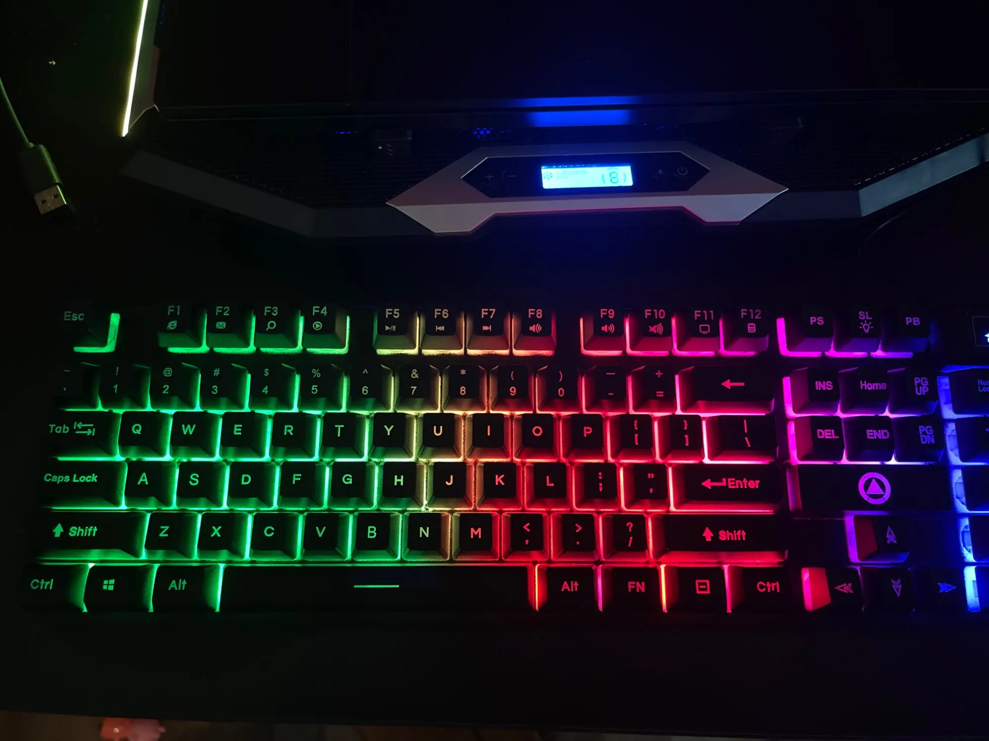 Clavier de sensation mécanique Ultra-mince Rainbow Led Clavier rétroéclairé  pour ordinateur de bureau