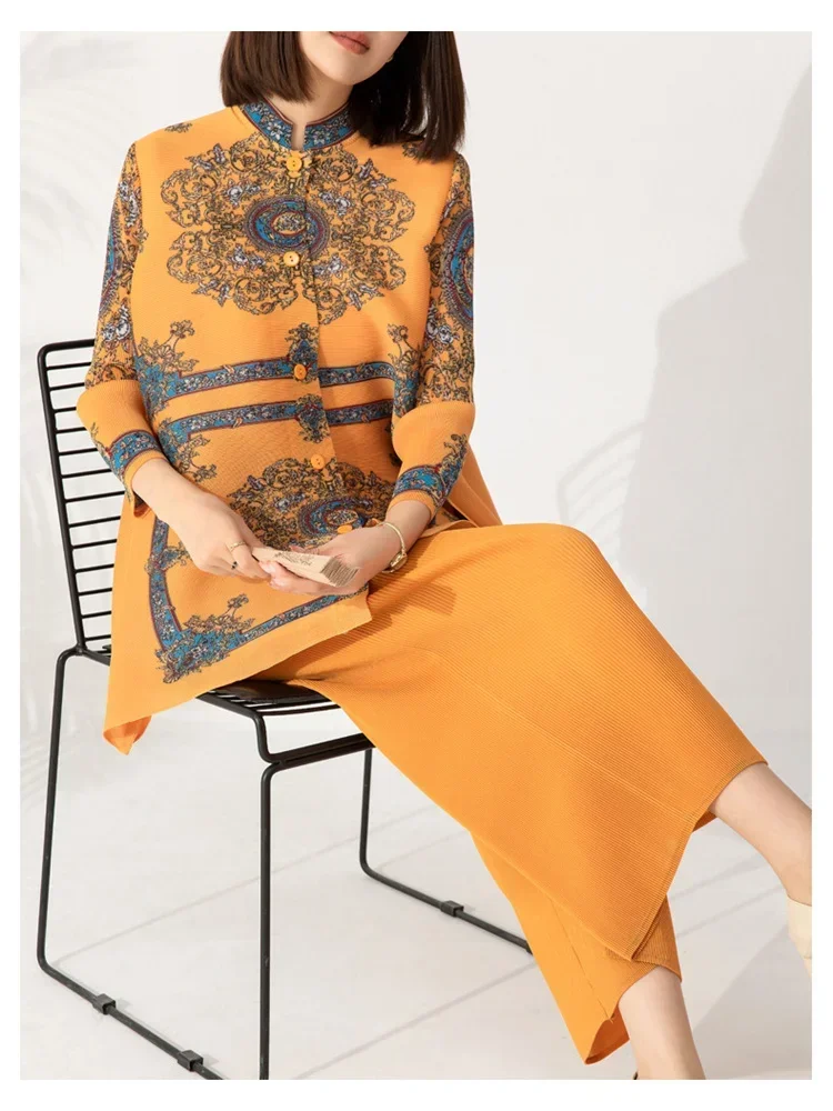 Miyake Pleated 2023 Autumn Winter Women's Clothing Trend Fashion Loose Printed Stand-up Collar Buttoned Fashion Two-piece Set