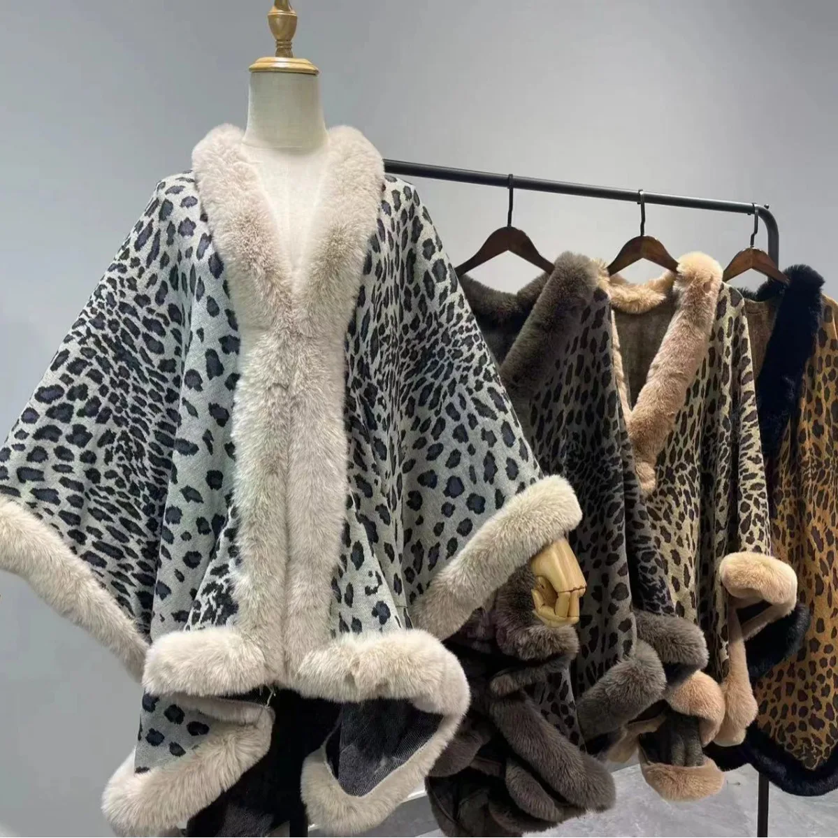 Slide image ecffba0aac044b36bd7097978675384a