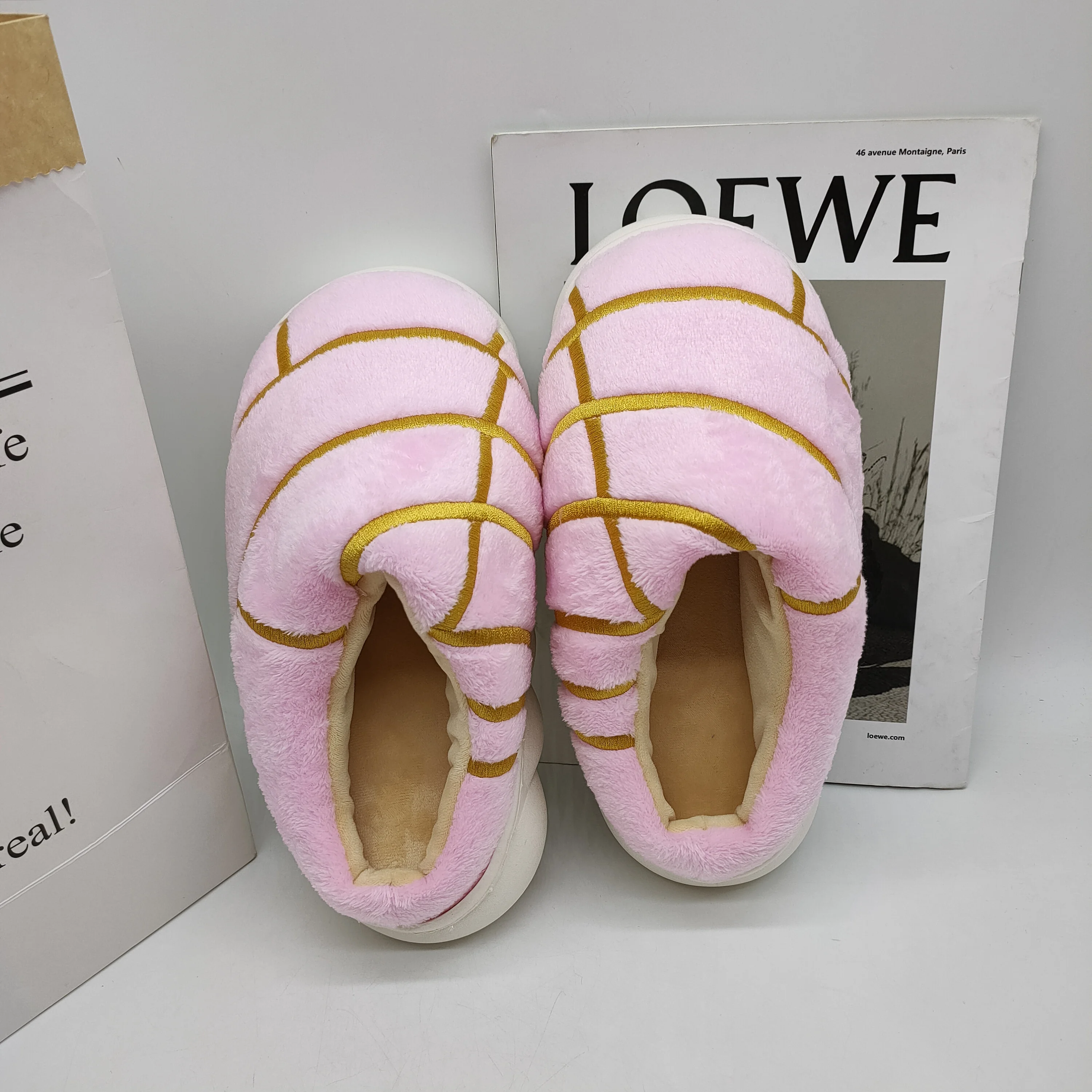 Pink Cotton Slippers Women's Autumn and Winter Home Plush Slippers Warm and Non slip Thick soled Couple Plush Slippers