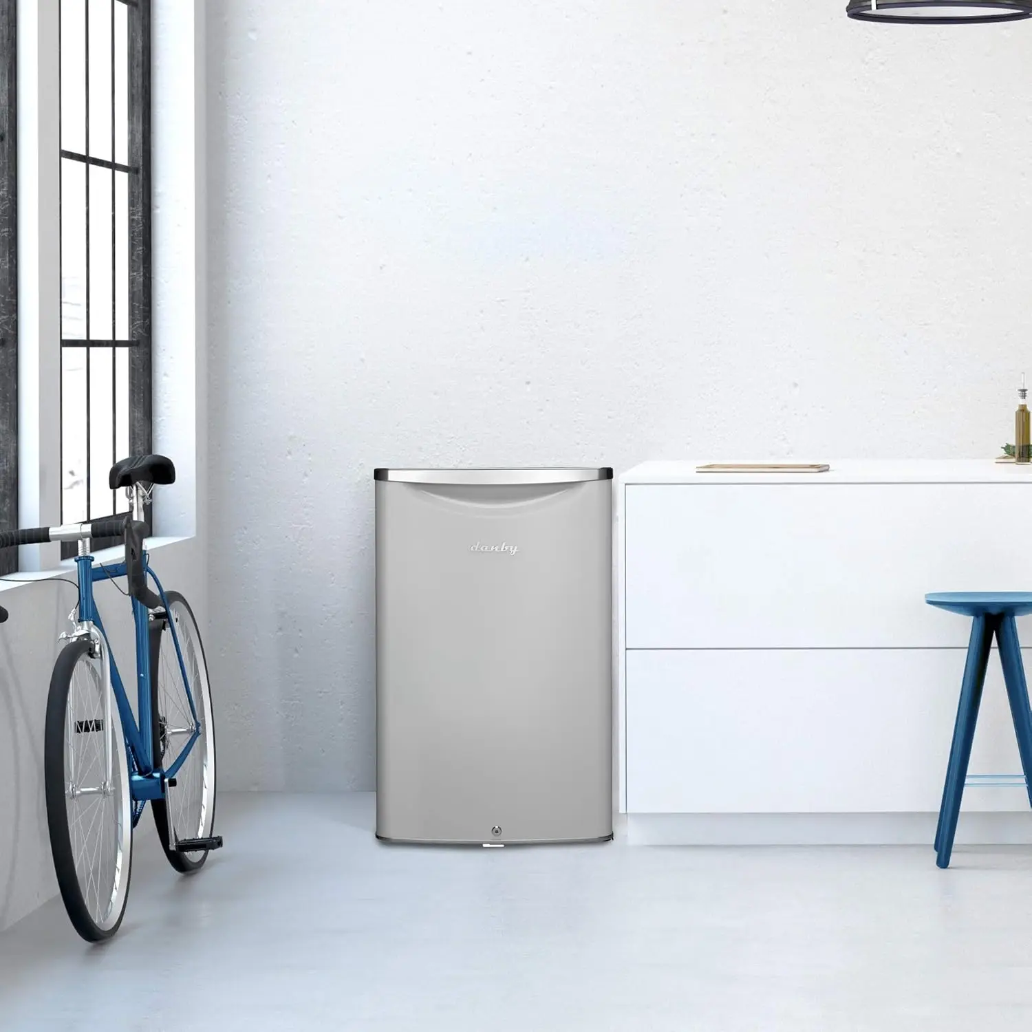 4.4 Cu.Ft. Mini Fridge Compact Refrigerator For Bedroom Living Room Bar Dorm Kitchen Office E-Star In Pearl White With Lock