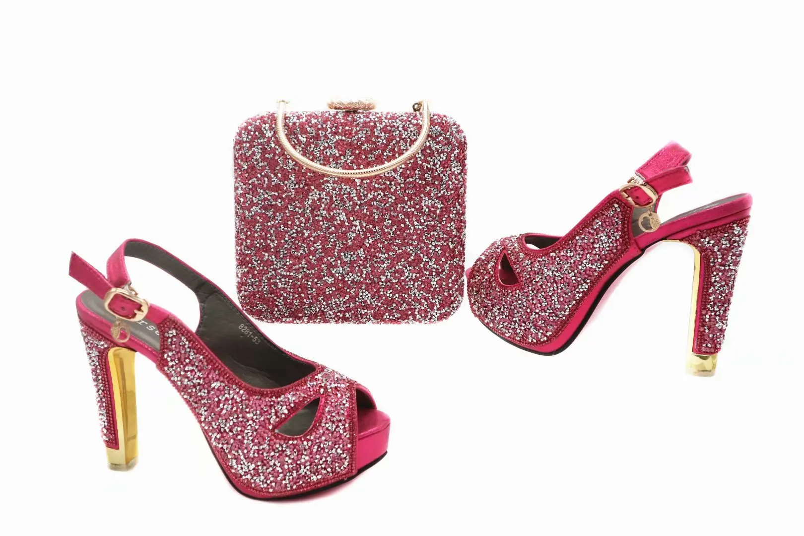 thumbnail image 1 of Conjunto de zapatos y bolso italianos de diseño italiano en color dorado para mujer, zapatos nigerianos de tacón alto con punta abierta y bolso a juego, 1 of 5
