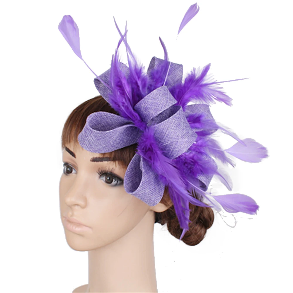 Chapeau Fascinator Sinamay Rose Clair Avec Fleurs Et Plumes - Neuf Avec étiquettes
