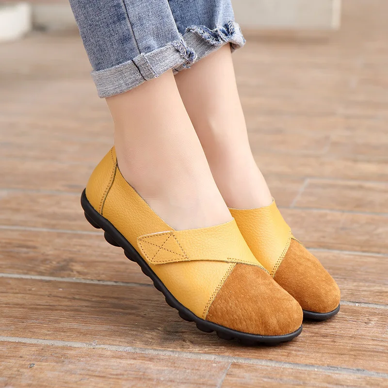 WOIZGIC Women's Female Mother Woman Genuine Leather Soft Shoes Flats Loafers Mocassin Boat Hook Loop De Mujer Big Size 42 43 44 2