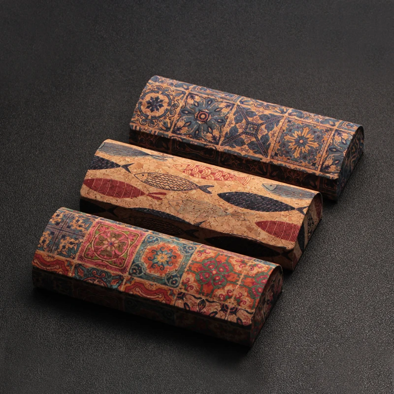 

Creative pressure-resistant antiquity cork mural glasses case retro literary personality portable myopia glasses storage box