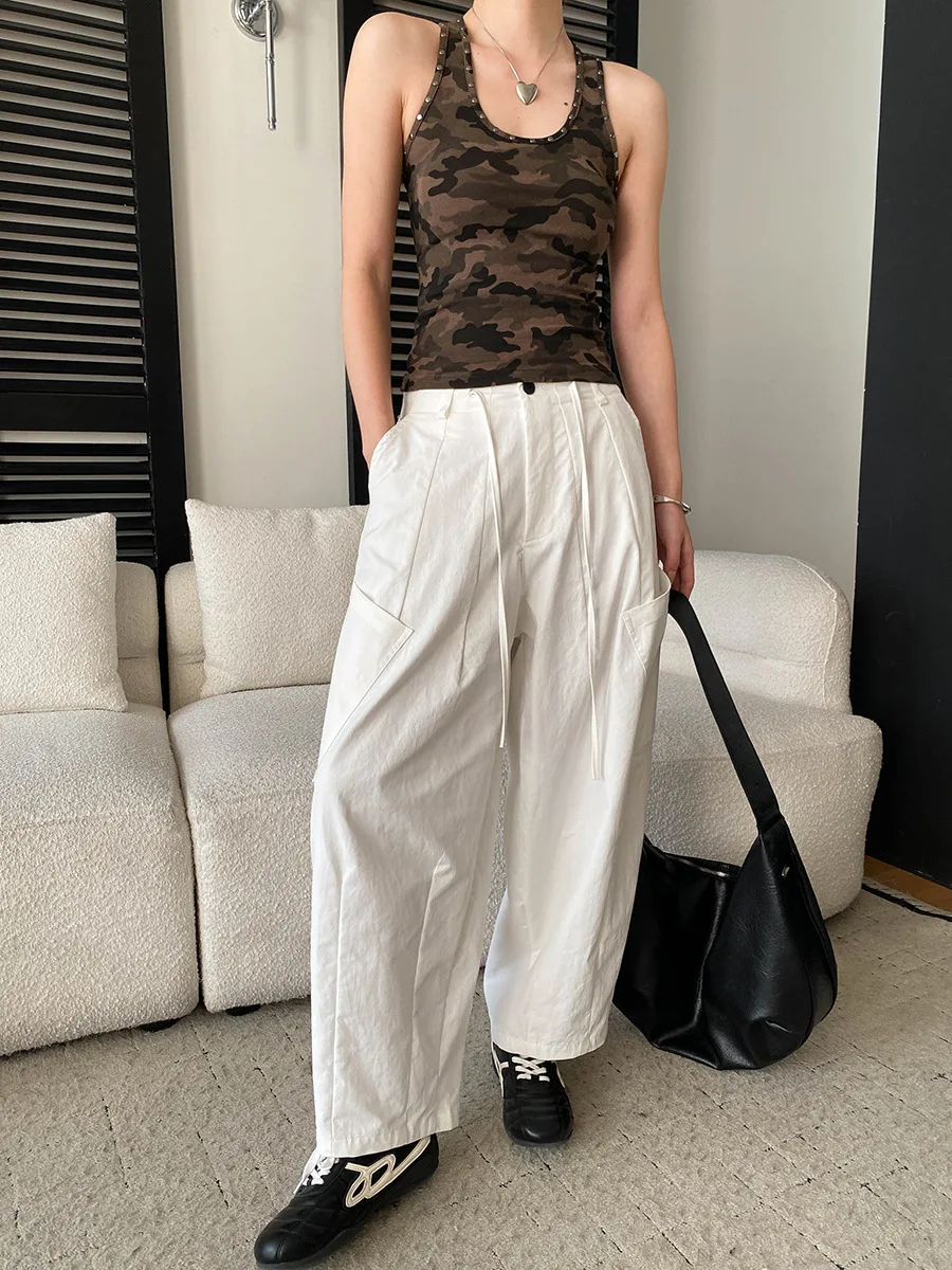 Frühlings- und Sommer-Damen-Camisole-Weste mit Metallnieten und Camouflage-Muster in schmaler Passform – Detail 14