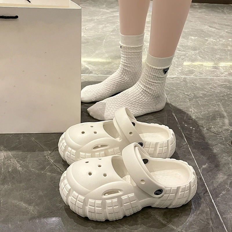 women's sandals summer 2024 lightweight Non-slip Beach shoes Soft sole Hole Shoes cheap shoes clearance free shipp Garden shoes