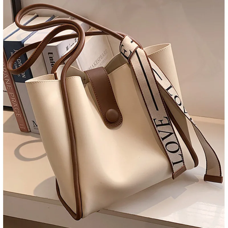 Shoulder Bag Large Capacity Women's Style Texture Handbags For Women Casual High-Quality Messenger Versatile Luxury Crossbody