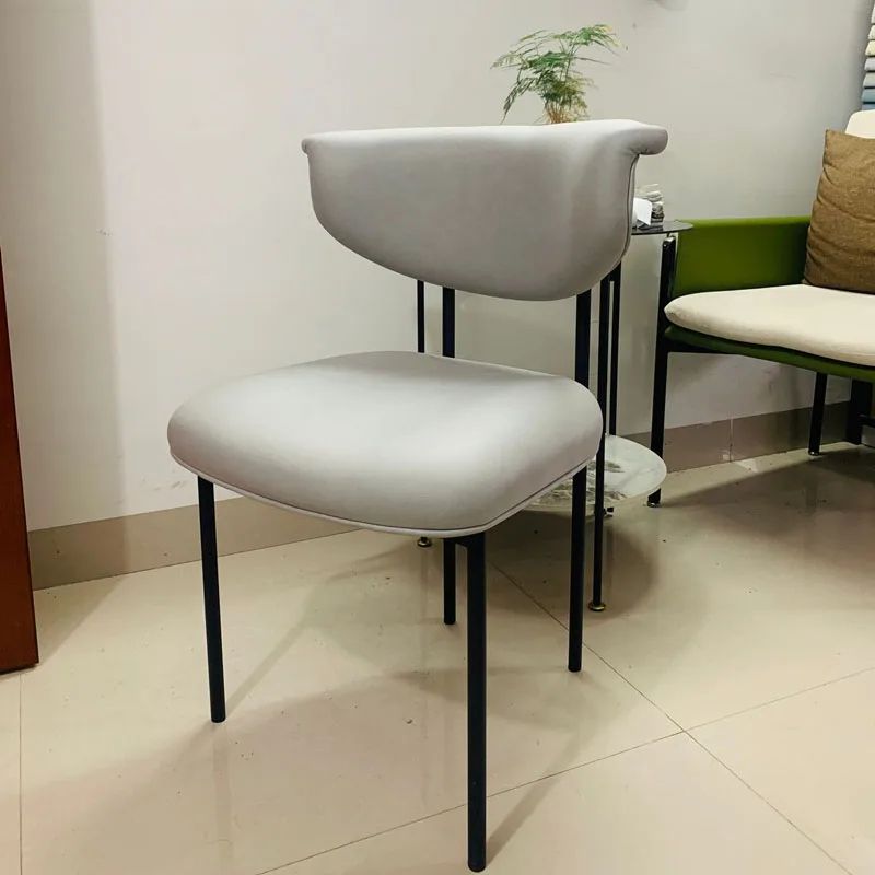

Mobile Desk Metal Chair Outdoor Nordic Living Room Relax Dining Chairs Makeup Dressing Muebles Para El Hogar Home Furniture