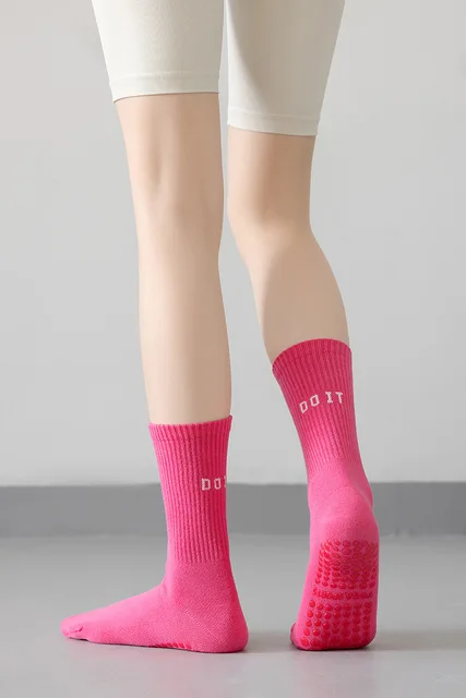 European sizes 35-40, 1 Pair of Women's and Children's Mid-Calf Yoga Socks with Colorful Soles and Dotted Rubber Grips 3