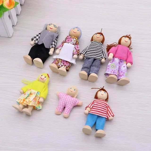 Wooden Happyed Familyed Dressed Puppet Flexible Joints Doll Kids Toy Birthday Gift 1