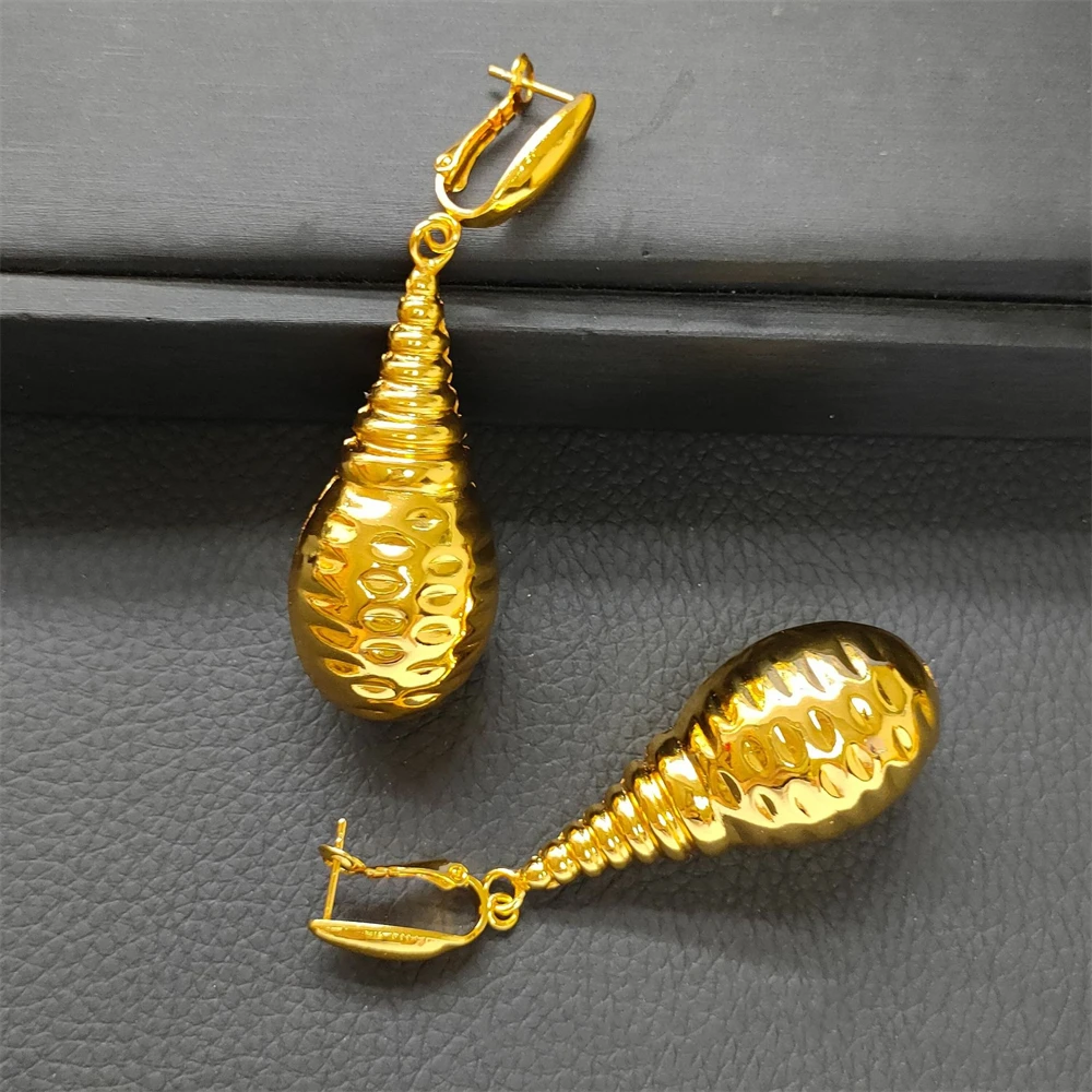 

Dubai Gold Plated Earrings for Women's Fashion Luxury Copper Jewelry Accessories Day Dress Banquet Anniversary Gift