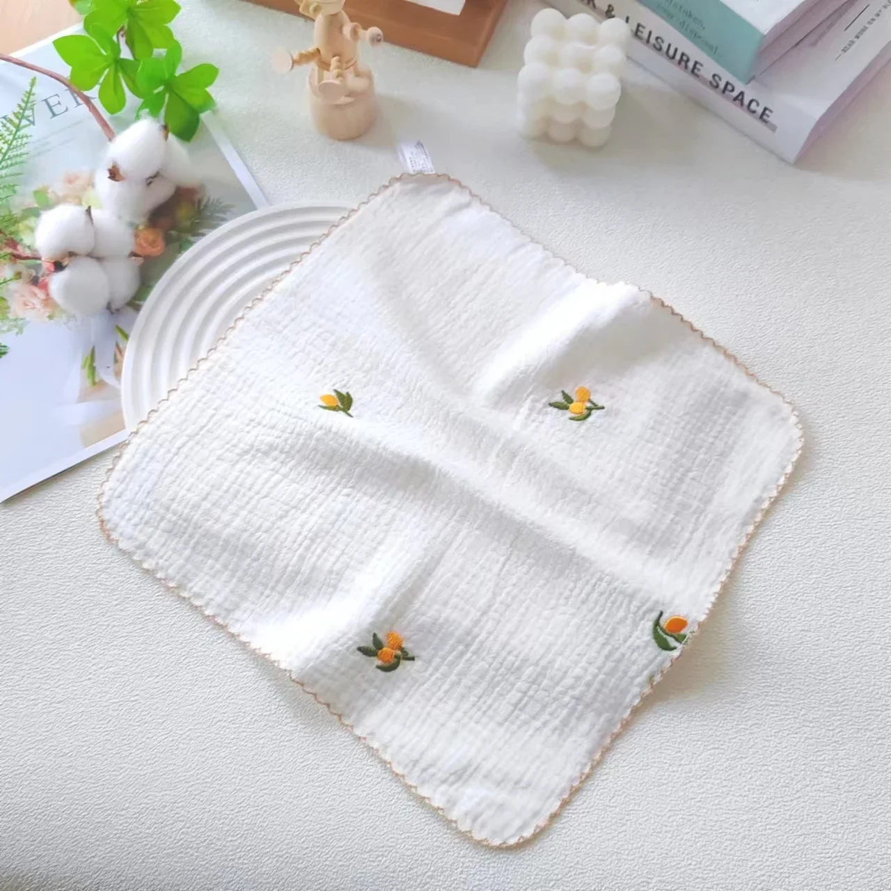2pcs Cotton Baby Face Towel Newborn Items 4 Layer Embroidery Muslin Baby Bibs Handkerchief Soft Saliva Towel Feeding Burp Cloths