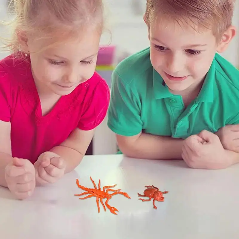 

Fake Ladybug Motivate Kid's Curiosity 12pcs Different Animal Model Tricky Toys Figures For Kids Decor Props Simulation Spiders