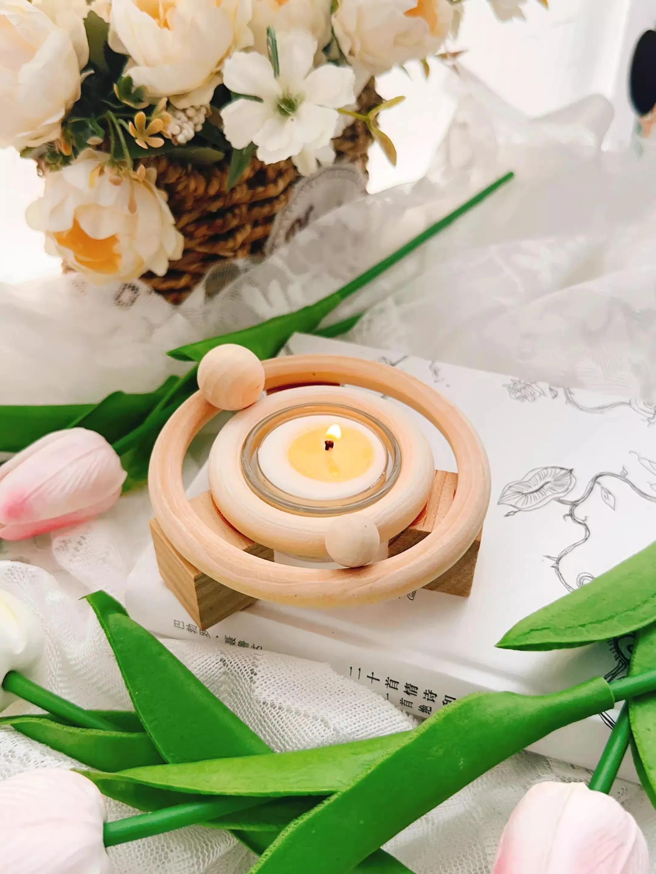Solar System Creative Wax Aromatherapy Candles Holder Bedroom Decoration Atmosphere Ornaments Girls' Birthday Gifts Candlestick