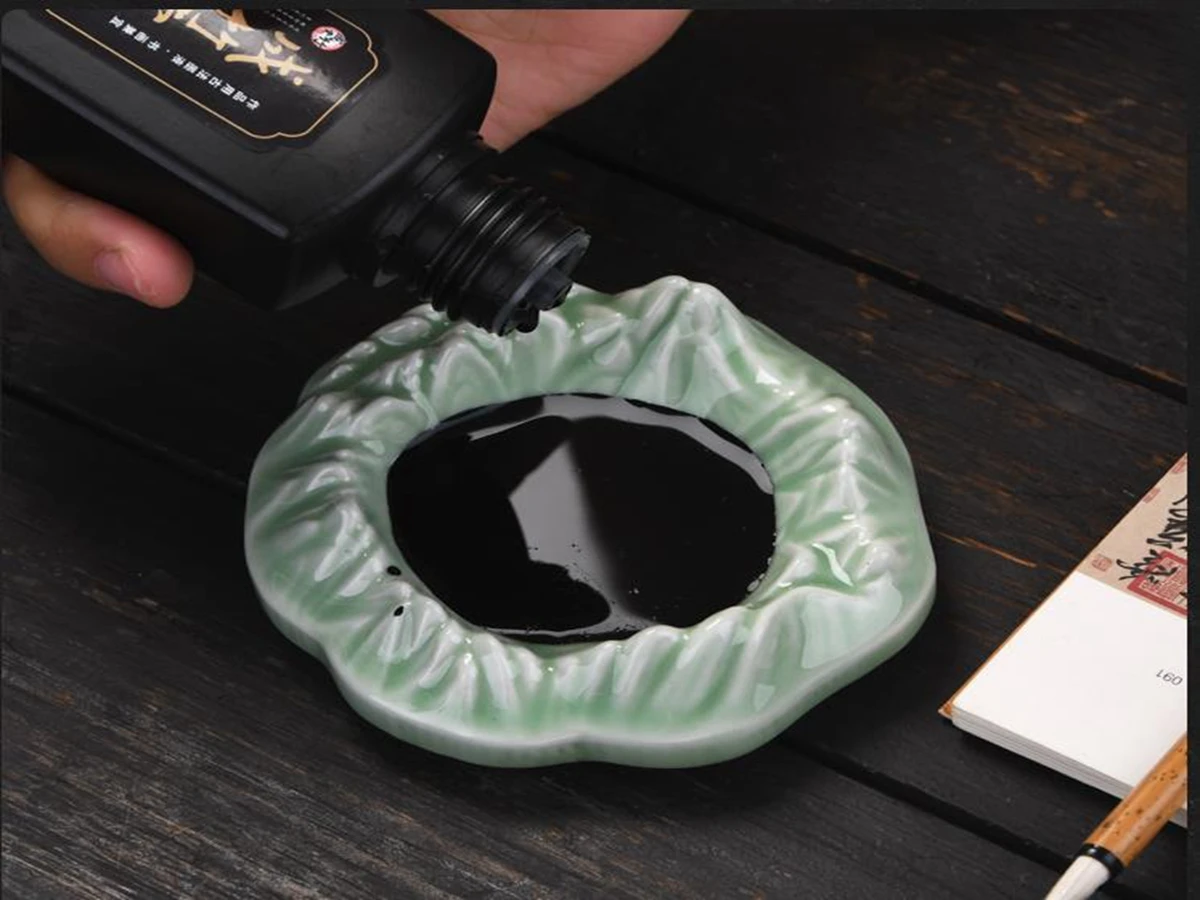 1pc Ceramic Mountain Shaped Inkstone Multifunction Ink Pond, Pen Rest,Brush Ink Calligraphy Painting Tool