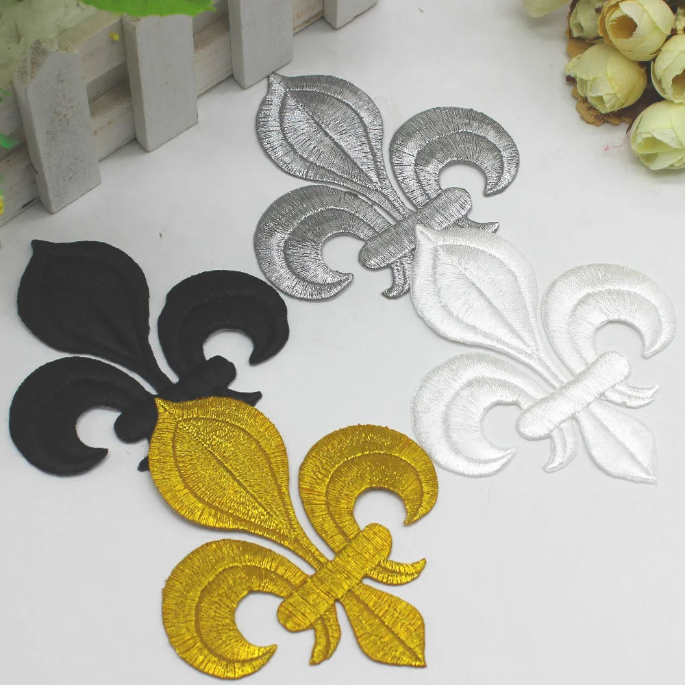 Iron On Patches Gold Embroidery Flower Appliqued Christmas Fleur De Lis Flower 3D Lotus Appliques 10-8.5cm/3.5*3cm