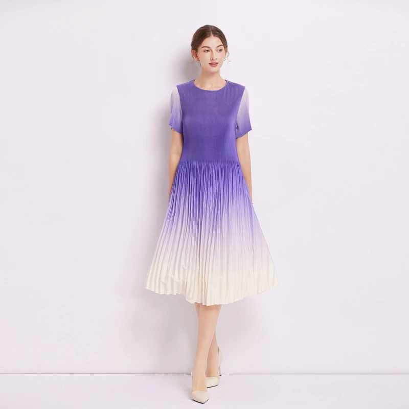 

High Quality New Miyake Pleated Gradient Summer Women O Neck Short Sleeve Casual Print Office Party Holiday Dresses