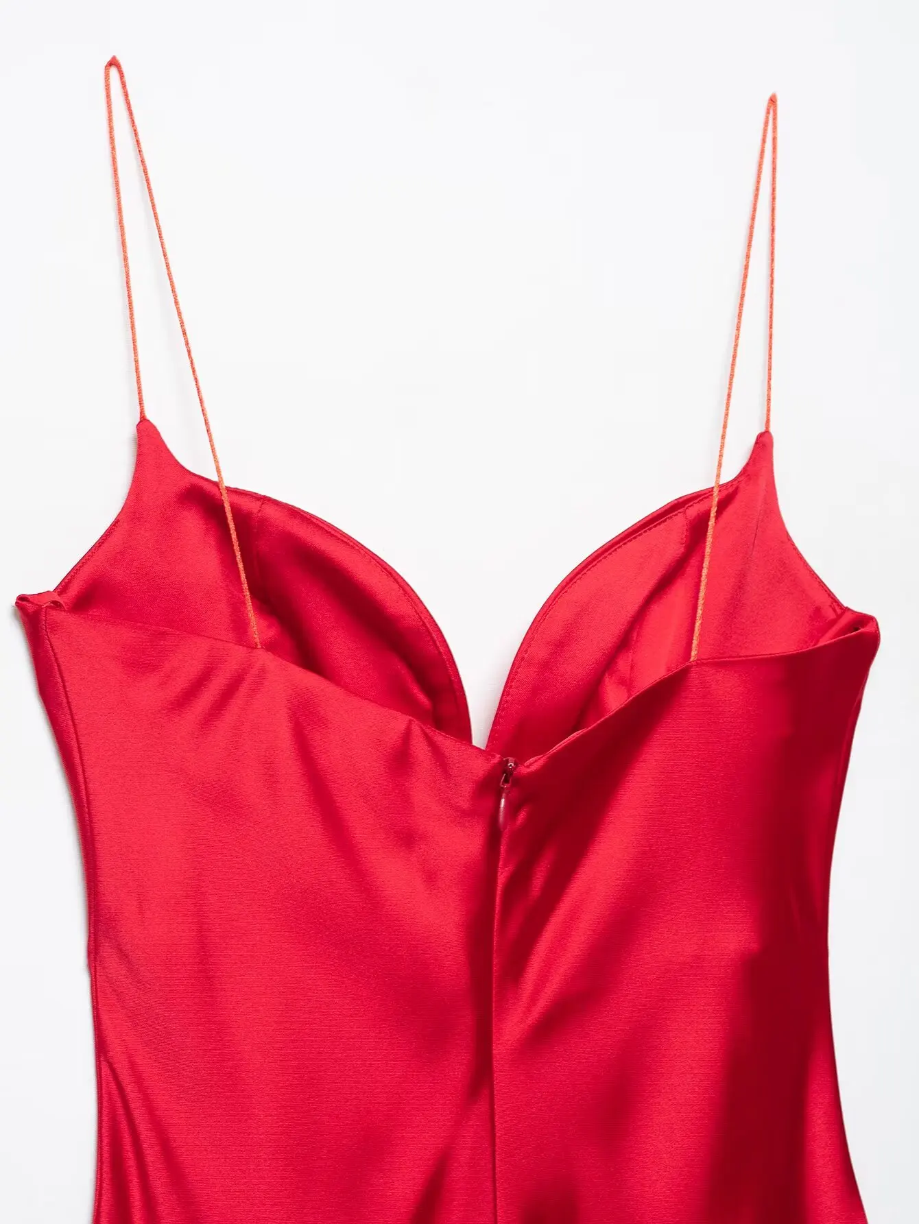 KONDALA Sexy schickes rotes Satin-Damenkleid mit V-Ausschnitt, Cami, langes Partykleid, Damenmode, 2025, Sommerurlaub, Strand, Y2K-Mädchenkleid – Detail 9
