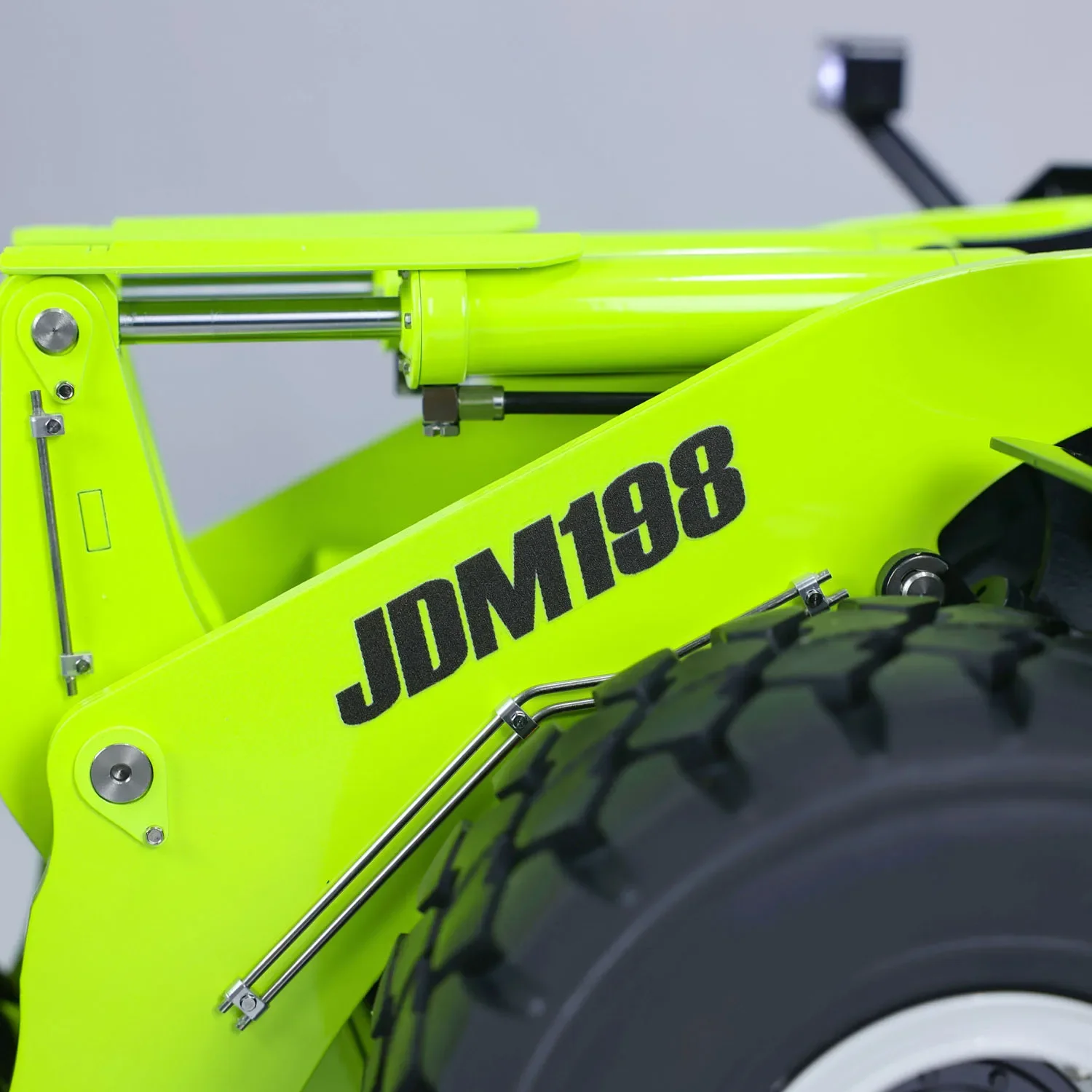 JDM 198 RC Loader 1/14 ZW370 RC Hydraulic Loader Metal Model RTR with Light and Sound System Remote Control Car Adult Toy 5