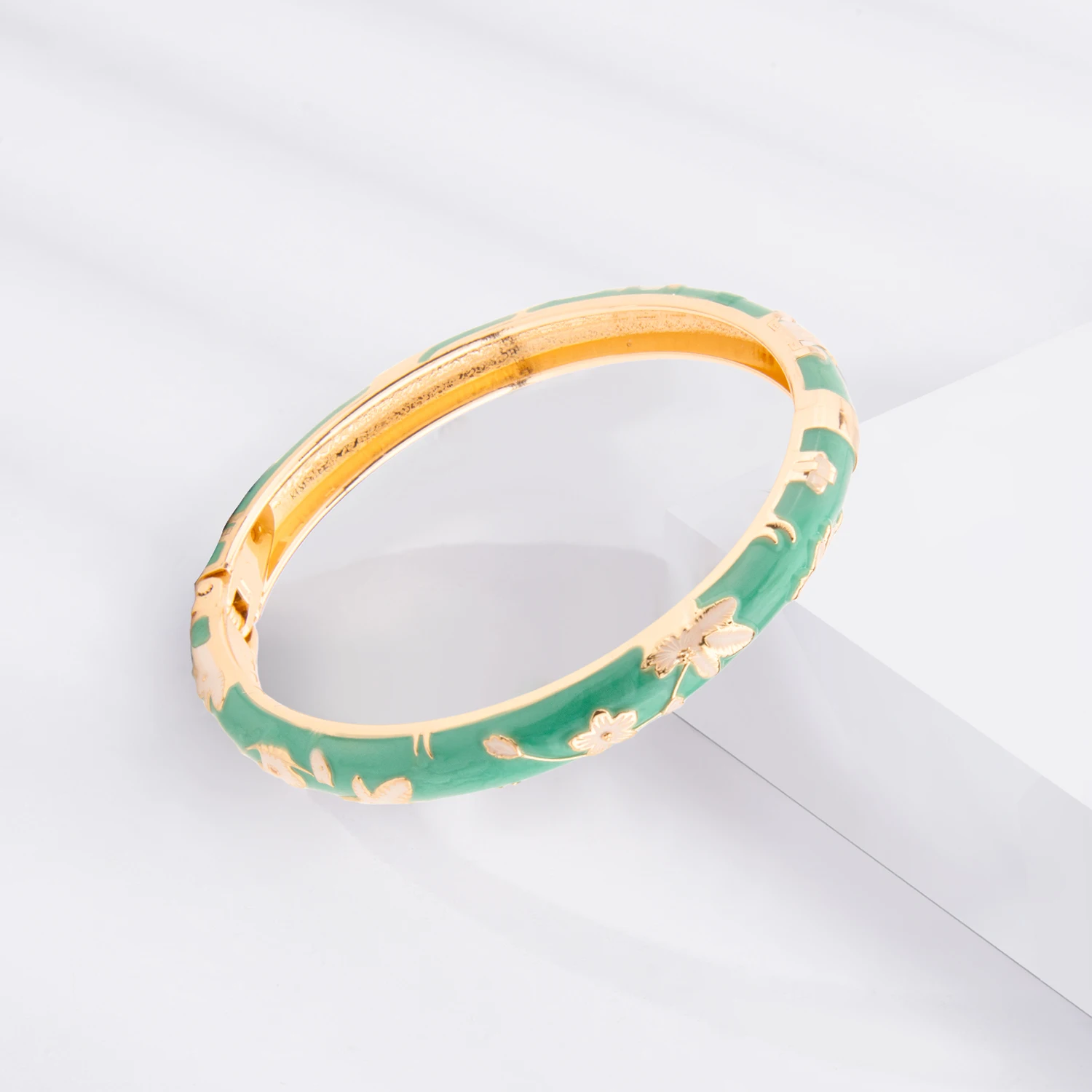 Elegant Blue Enamel Cloisonne Bracelet – Perfect Gift