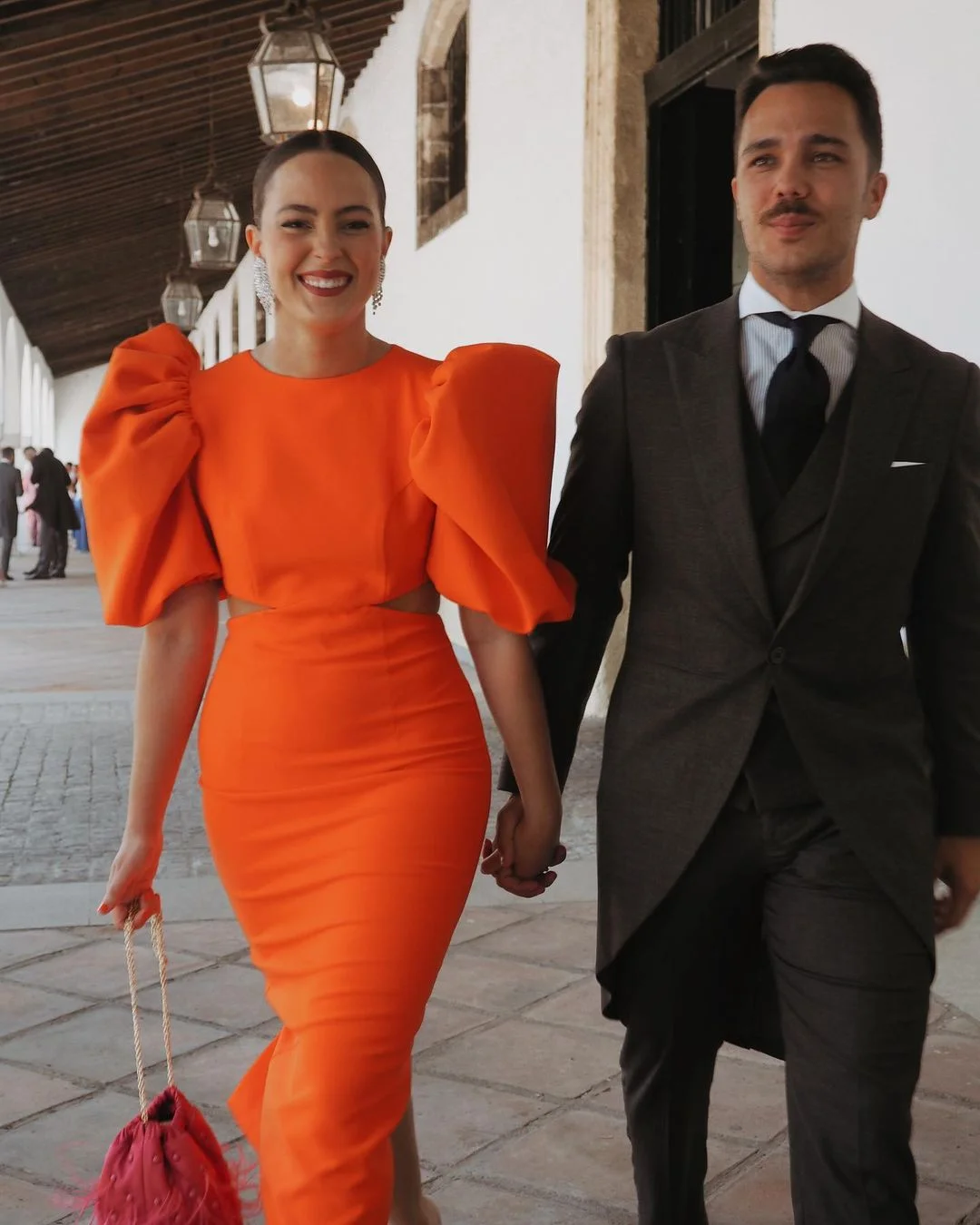 

Orange Satin Half Sleeves Mermaid Homecoming Dress O Neck Formal Party Evening Dresses Tea-Length Pleated Prom Dresses For Women