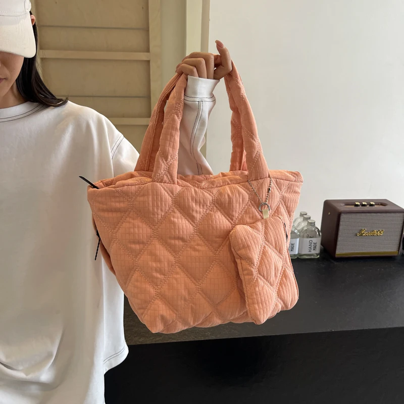 Women Soft Quilted Shoulder Bag Large Capacity Travel Padded Top-Handle Bag Diamond Grid Puffer Tote Bag Space Cotton Handbag
