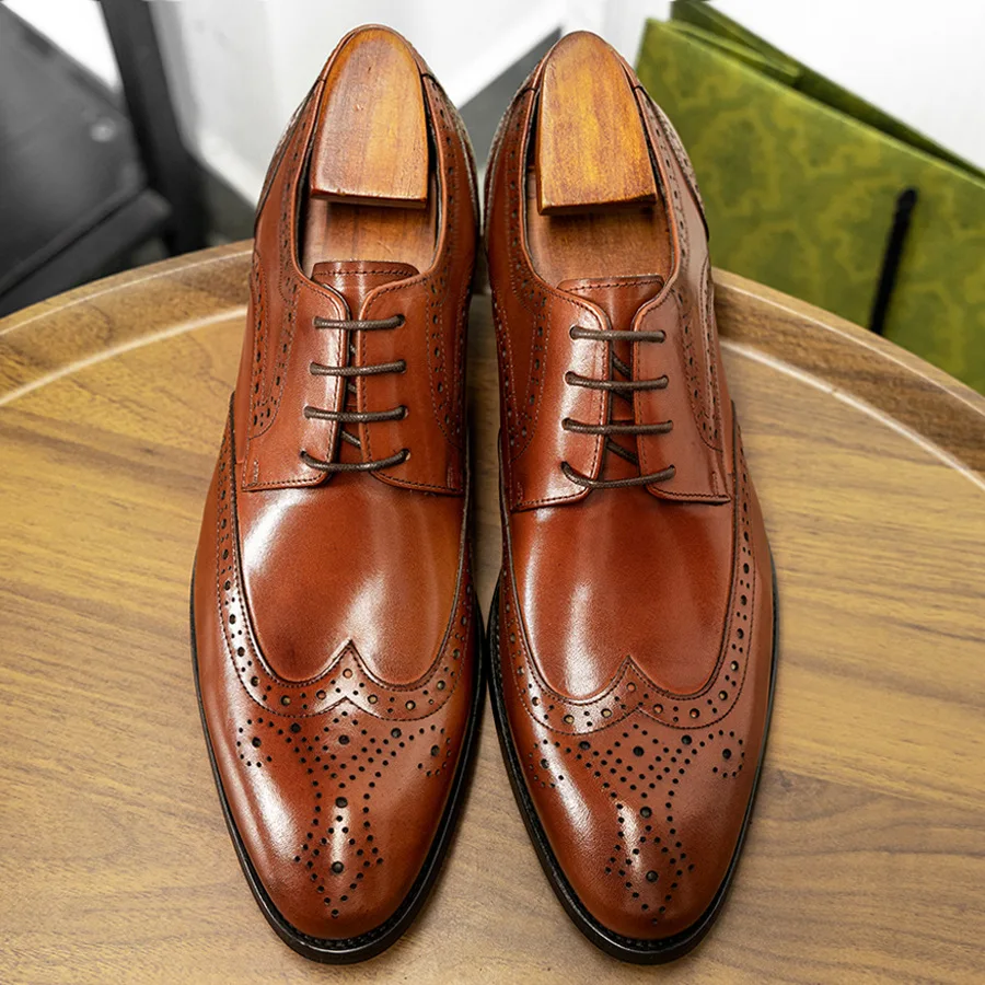 Men's Designer Brogue Shoes - Formal Lace Up Dress Shoes In Faux Leather & Suede