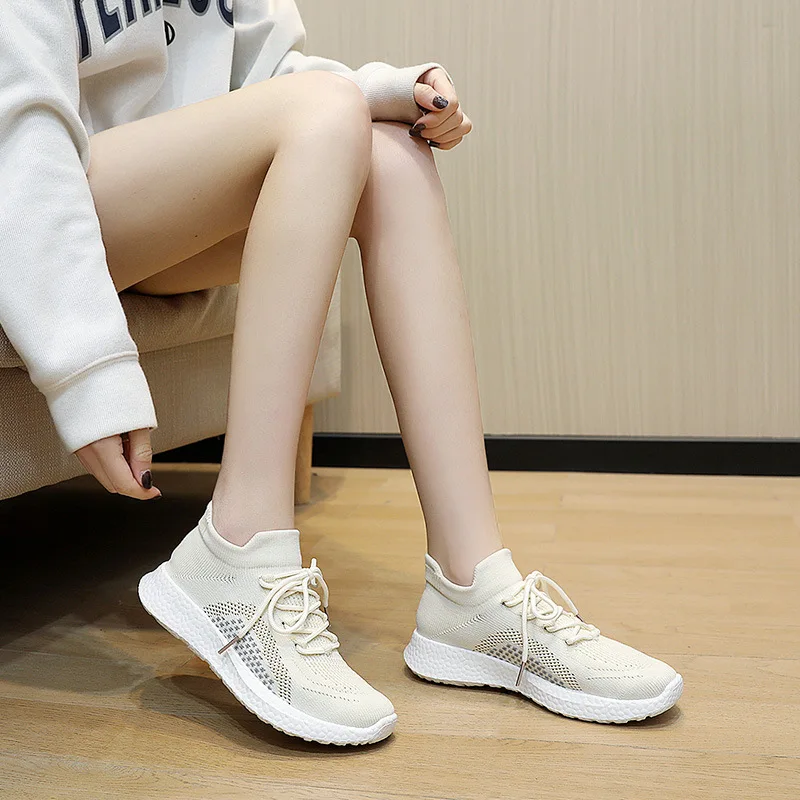 New Ladies Fashion Sneakers Women Sock Shoes Student Casual Loafers Breathable Lightweight Woman Sports Shoes Outdoor Training