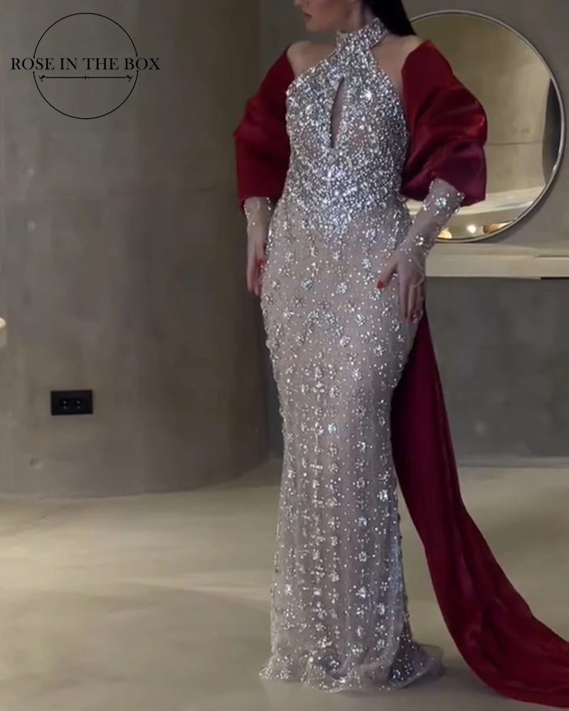 فساتين سهرة من ROSEINTHEBOX مخصصة متألقة ومزينة با...