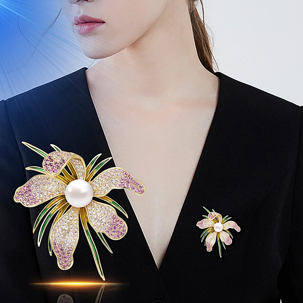 

Trendy Rhinestone Flower Scarf Buckle Pearl Crystal Button Women Boho Christmas Xmas Jewelry Brooch Jewelry Accessories