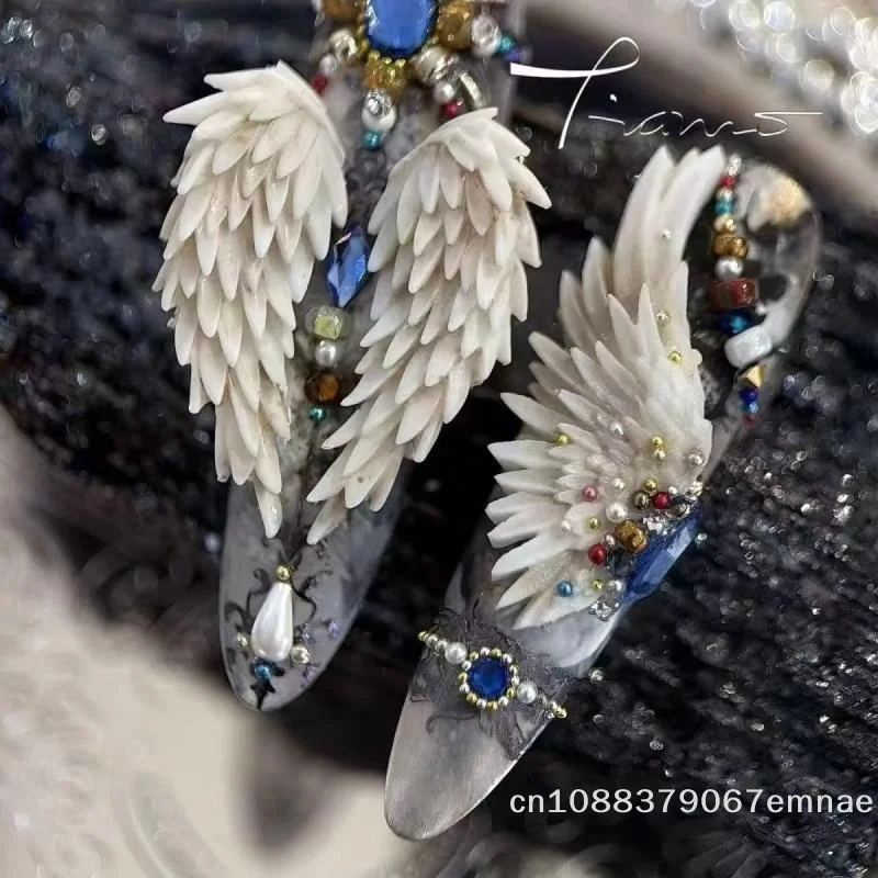 [ZS]1개 귀여운 나비 날개 실리콘 네일 몰드 재사용 가능 템플릿 스탬핑 3D DIY 디자인 네일 아트 부품 장식 도구