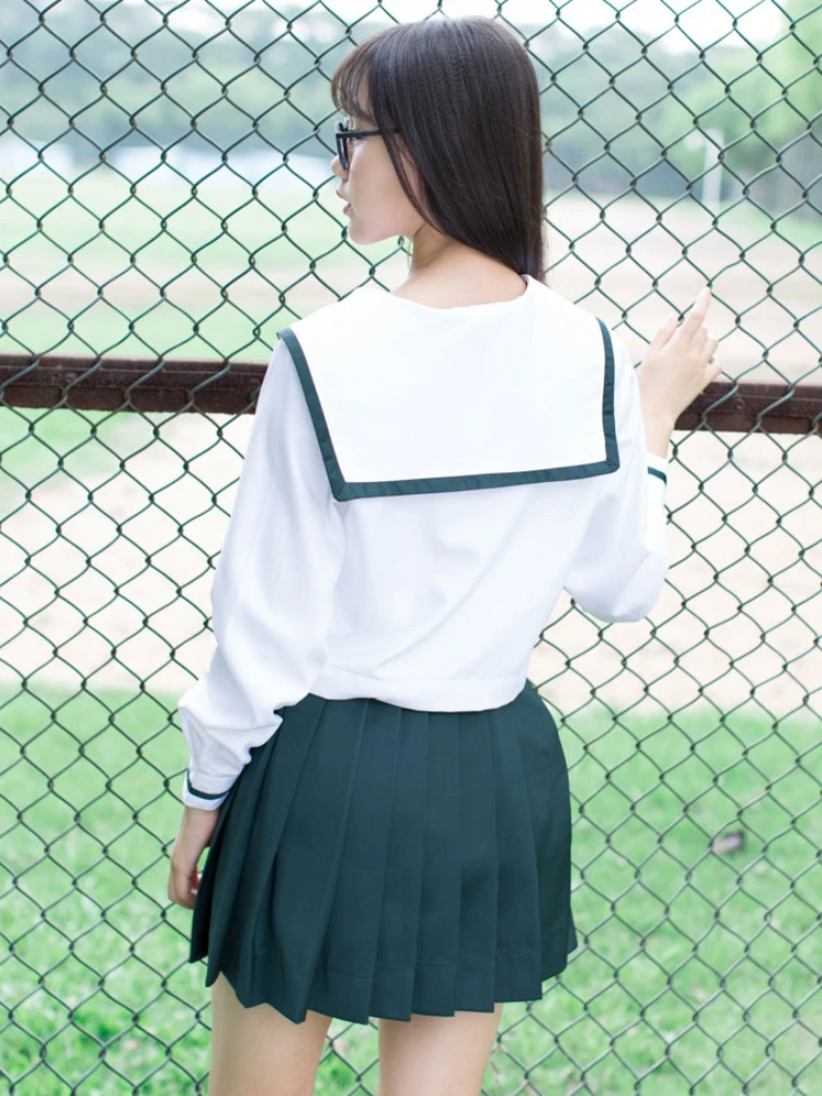 Hot Sale Classical Japanese School Uniform 3 Color 2 Pcs Sailor Suits for Sexy Girls Students Clothes