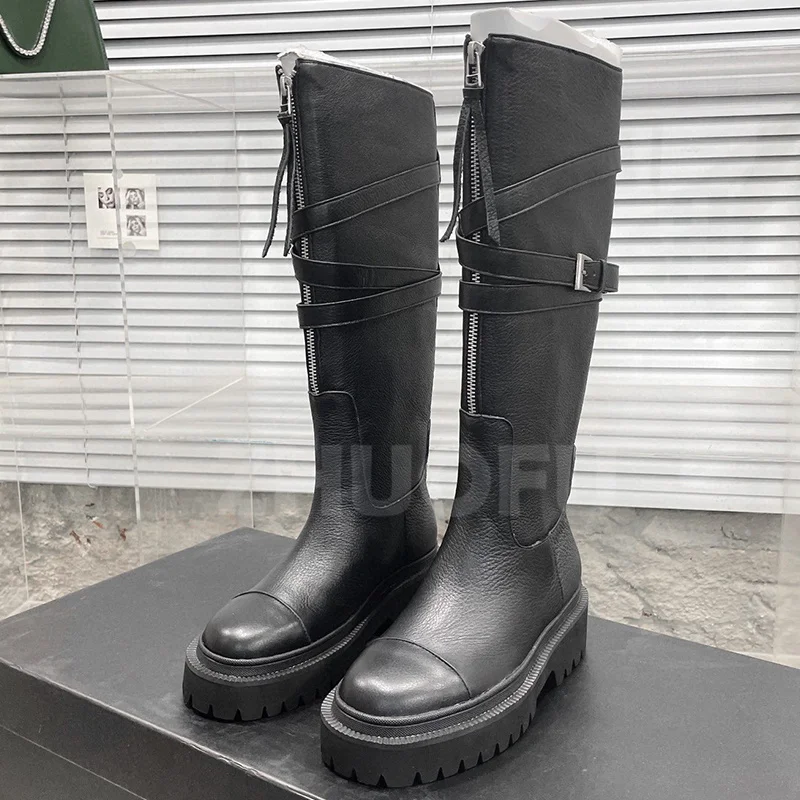 

Женские высокие ботинки из натуральной кожи, с круглым носком