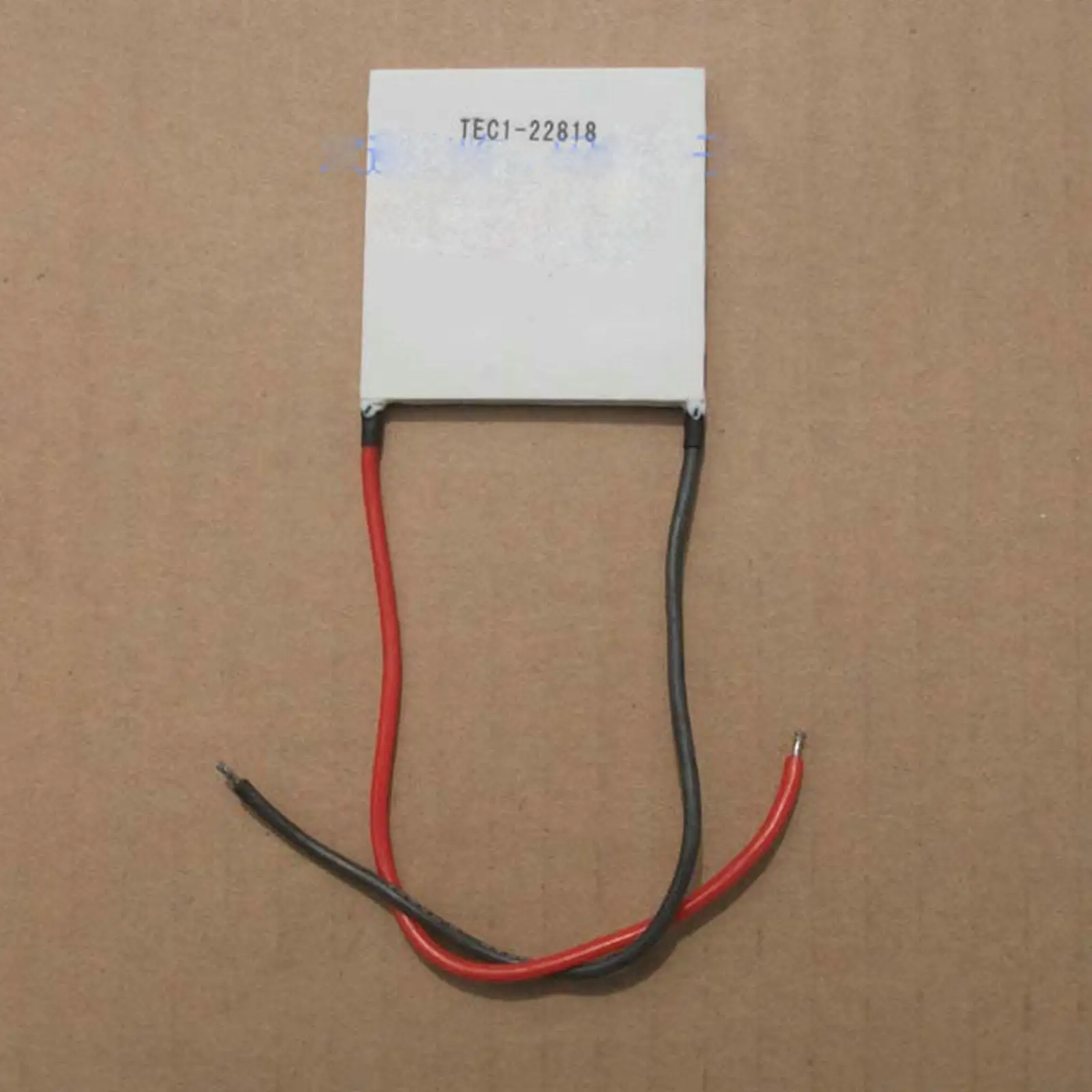 50x50x4.0mm 18A 15V 289W TEC1-22818 Thermoelectric Cooler Peltier Heatsink