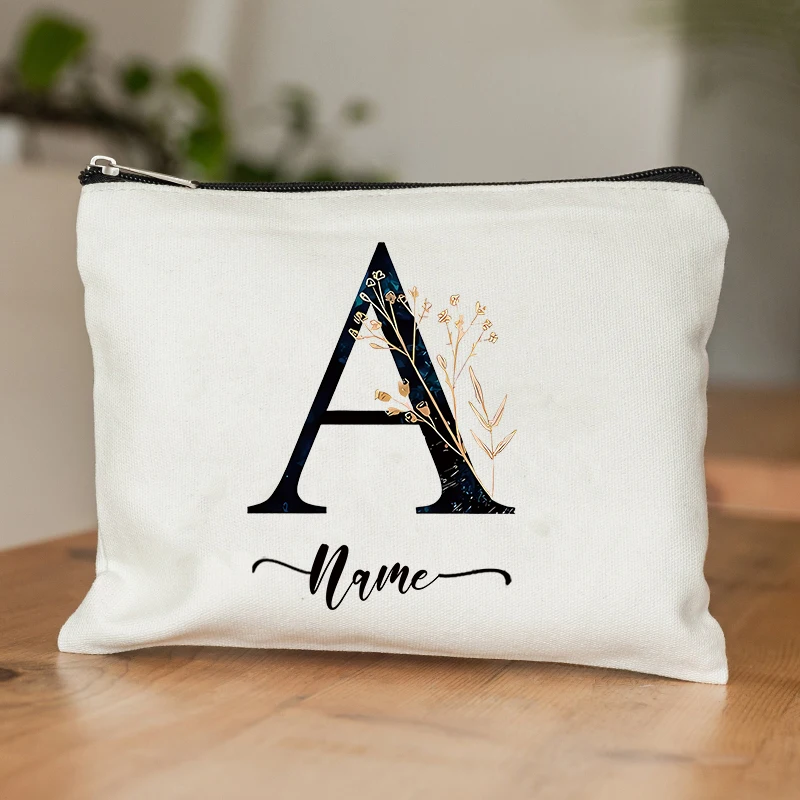 Minimalist Style Name Custom Makeup Bag Personalized Gift for Friends Sister Daughter Bridesmaid Cosmetic Kit Women Toiletry Bag 3