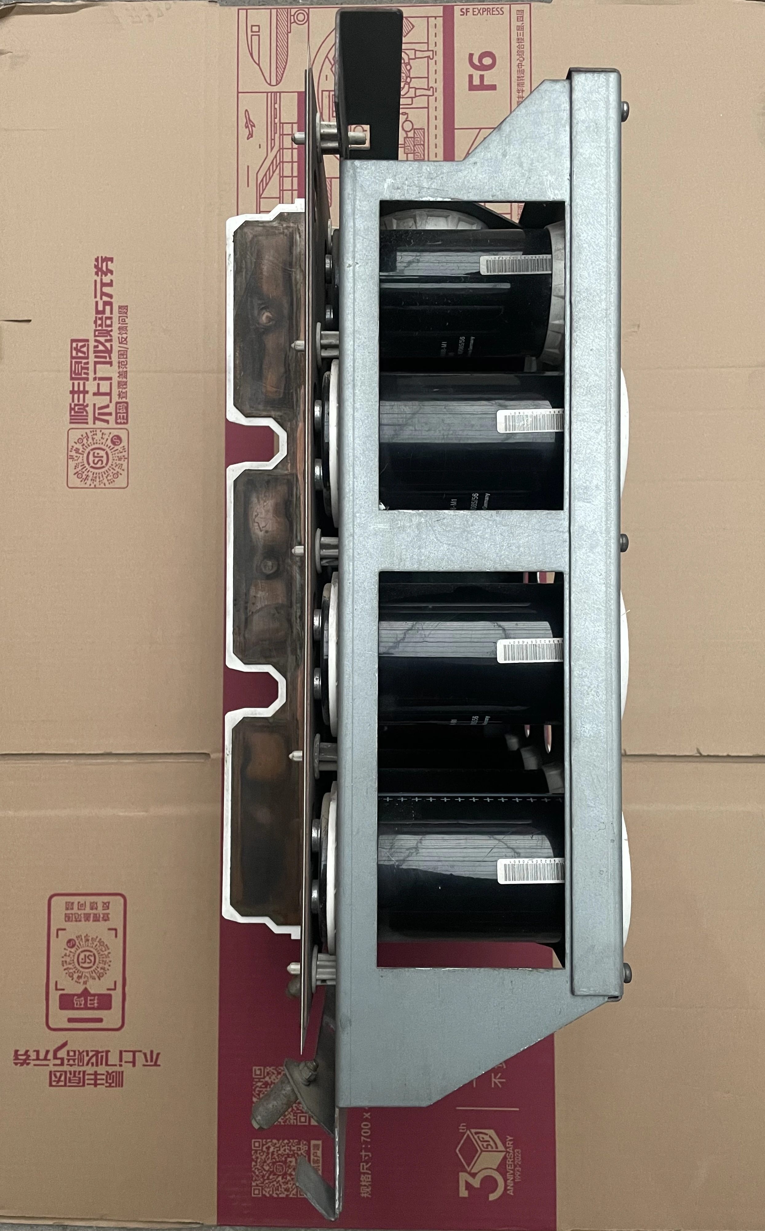 

Инверторный конденсатор group unit 6SY7000-0AD78, используется и тестируется