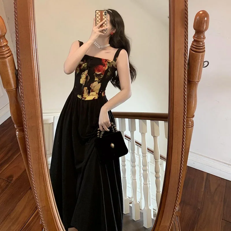 

Black Floral Vest Dress For Women's 2024 Summer New French Hepburn Style Patchwork Temperament Long Skirt