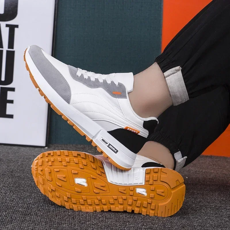 Spring New China-Chic Fan Men's Shoes Youth Soft Soled Light Sneakers Low Top Casual Shoes Student Anti Slip Running Shoes