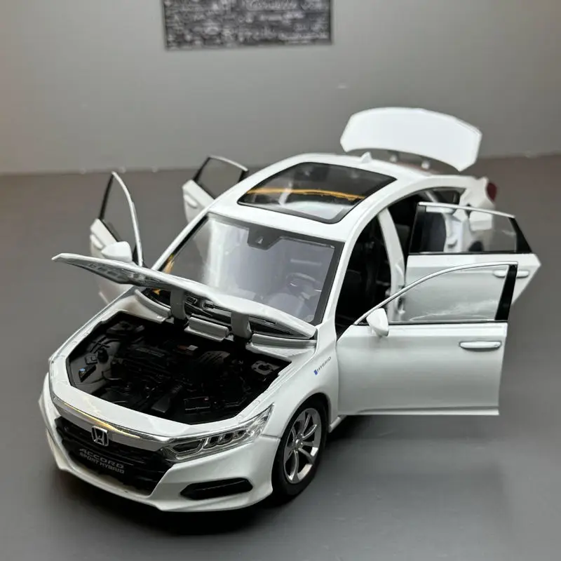 1:24 Honda Accord Alloy Car Model Diecasts Vehicles Car Model
