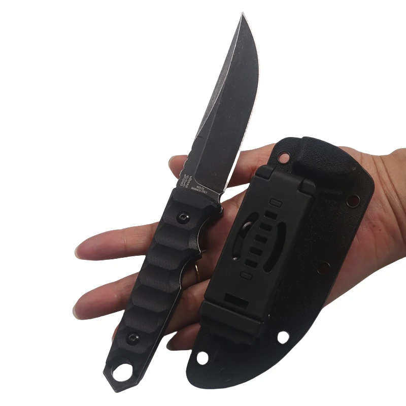 The blade is made of Niolox and the handle is made of G10 to provide enough grip to connect to the paracord. 3