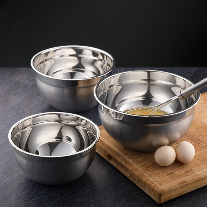 Description Picture 3 of itemStainless Steel Salad Mixing Bowl with Lid Fruit Vegetable Dough Basin Egg Beater Bowls Food Container Kitchen Utensil