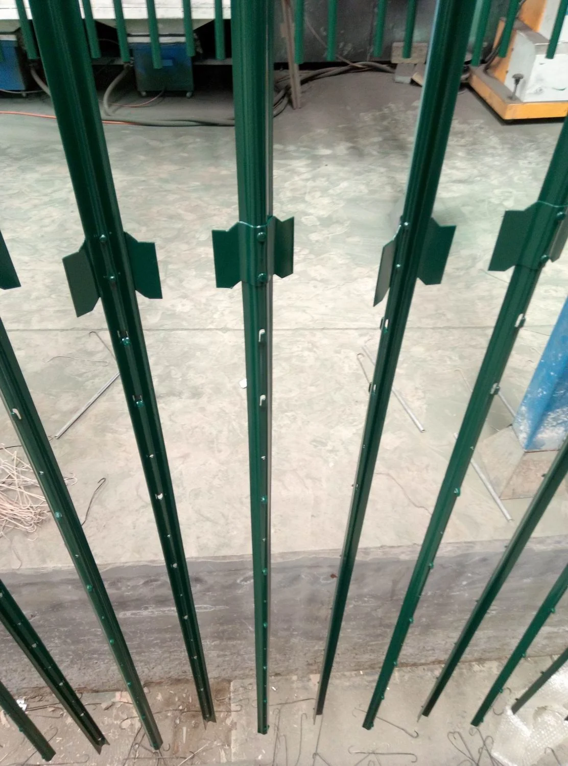 U Type Fence Post Fence Trellis Gates Fence Posts Galvanized /Painted Steel Post 3