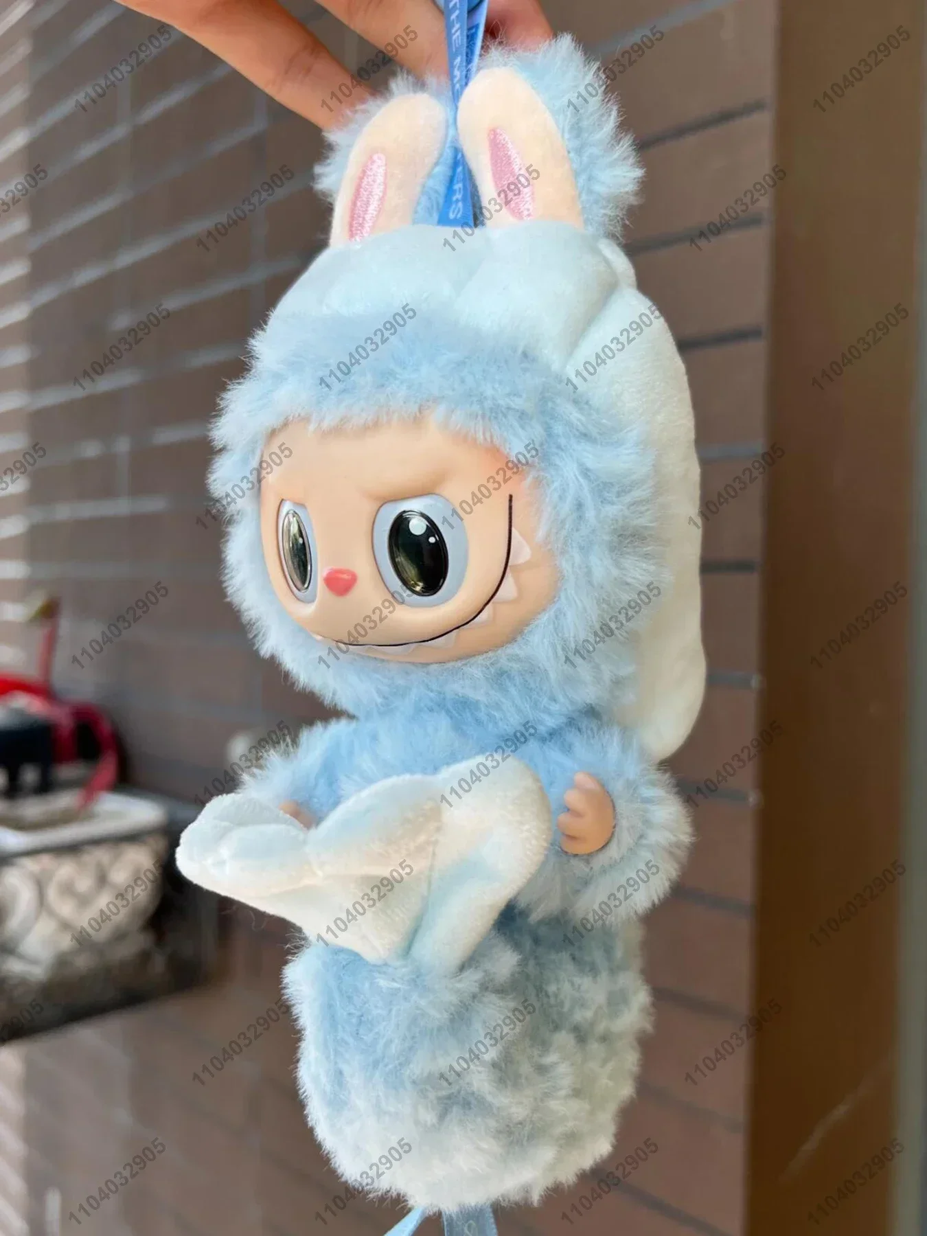Keychain Pendant Vinyl Doll Labubu The Monster Original Replica 1:1 Singapore Blue Merlion Hide And Seek Vinyl Doll Action Figure Bag Charm Pendant Gift