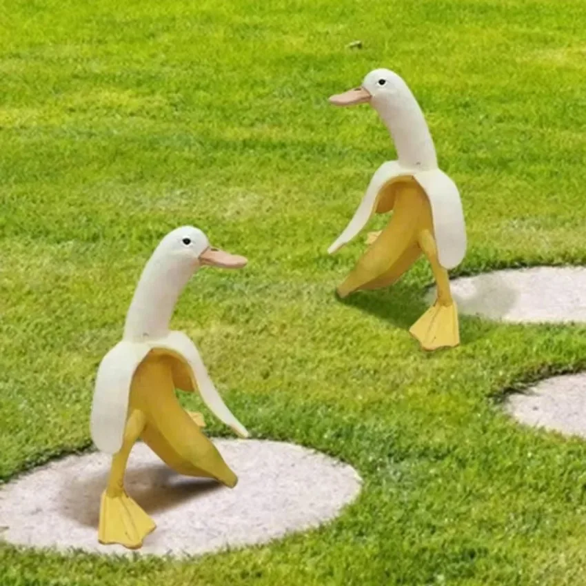 Banana Duck Art Statue Whimsical Peeled Banana Duck Decoration Creative Craft Artwork for Garden Yard Lawn Resin Garden Statues